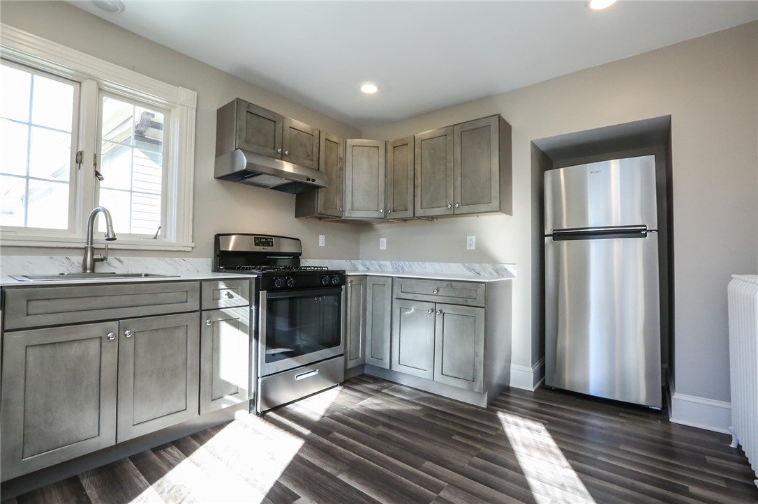 739 University Avenue, Unit UP Rochester, NY 14607 - Photo 8 of 23