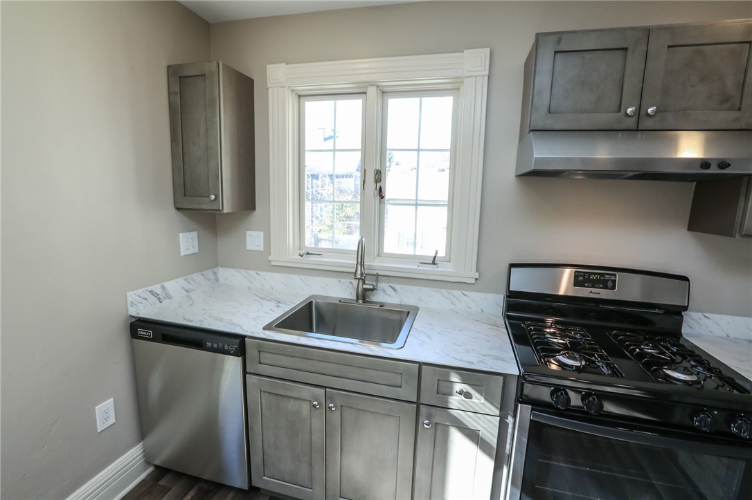 739 University Avenue, Unit UP Rochester, NY 14607 - Photo 10 of 23