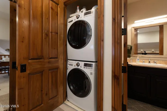 $2,850,000 | 595 Sawatch Drive, Unit B4, Edwards, CO 81632