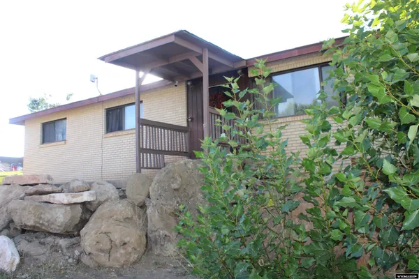 $385,000 | 442 12th Street, Evanston, WY 82930
