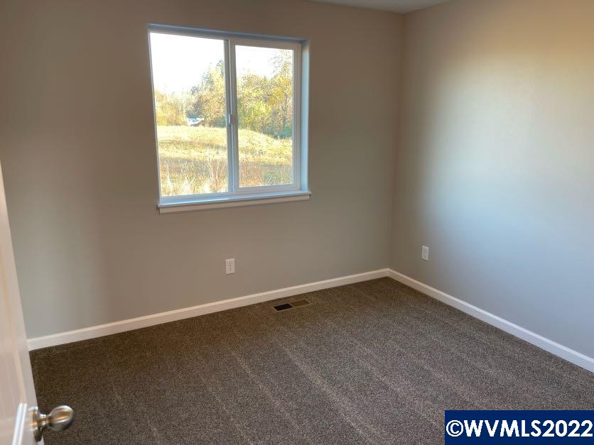 1250 Southwest Hop Street Albany, OR 97321 - Photo 24 of 34 Gallery Image 24