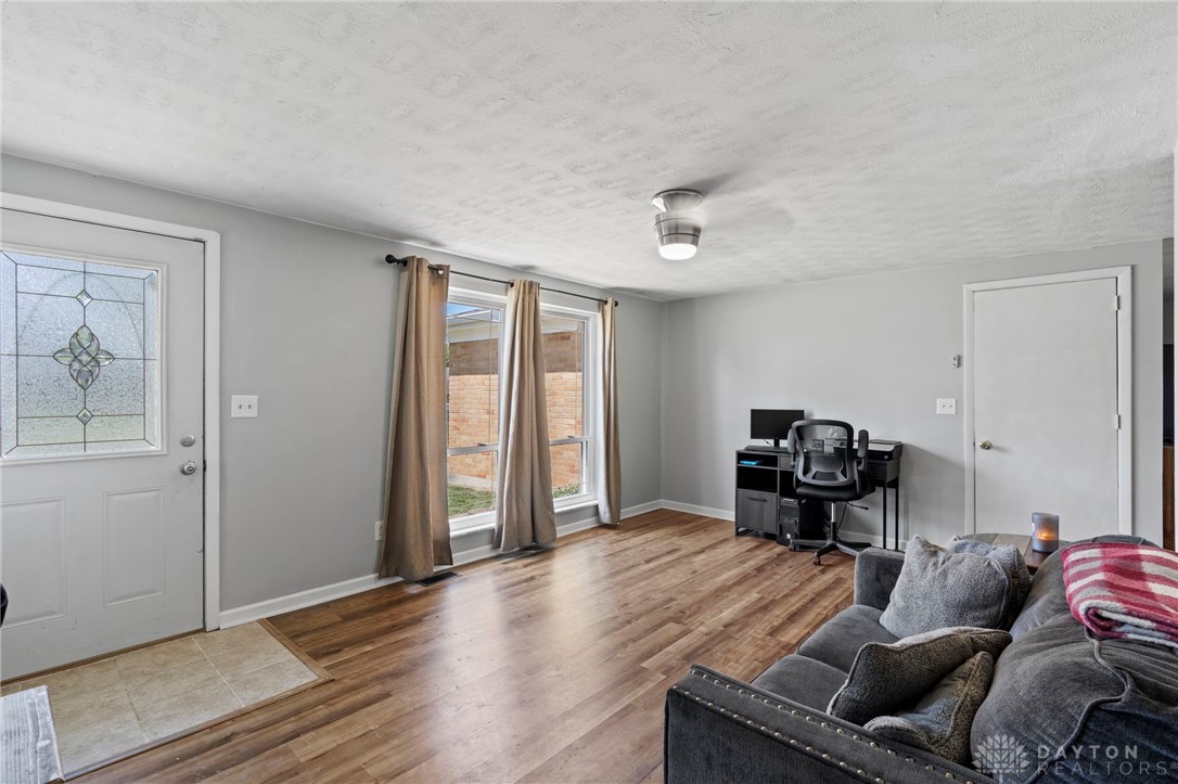 4585 Powell Road Dayton, OH 45424 - Photo 7 of 44 Gallery Image 7
