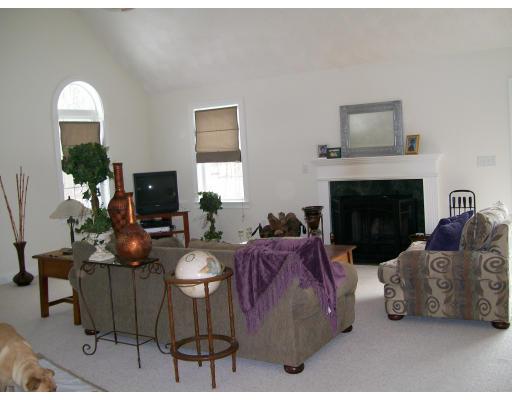 4 Pinehurst Road Merrimac, MA 01860 - Photo 8 of 13