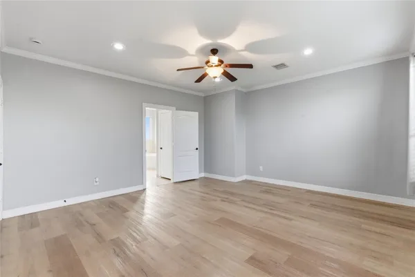 $2,500 | 408 Eichwurzel Lane, Unit D, Houston, TX 77009