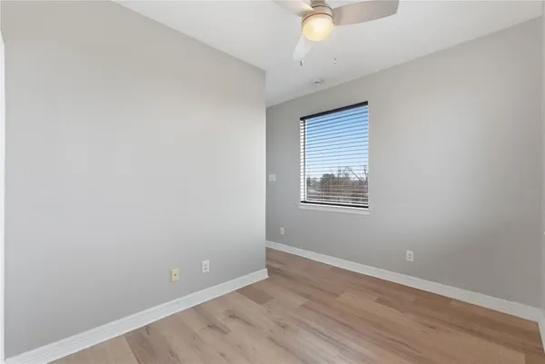 $2,500 | 408 Eichwurzel Lane, Unit D, Houston, TX 77009