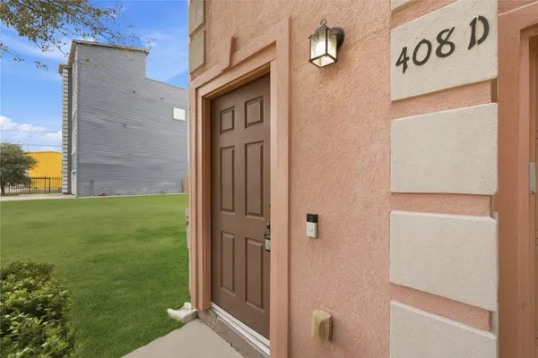 a view of outdoor space