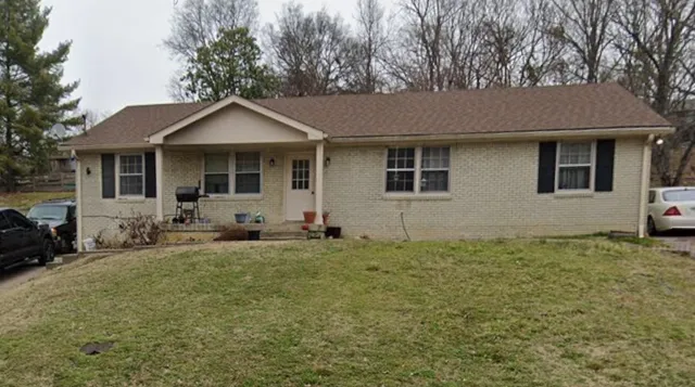 690 Huntington Parkway, Nashville, TN 37211