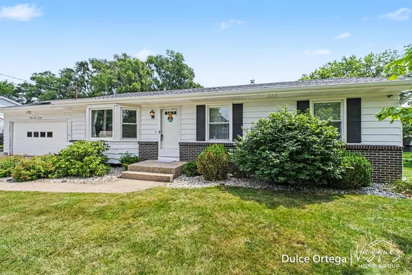 $384,900 | 2700 Pohens Avenue Northwest, Grand Rapids, MI 49544