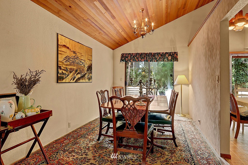 21830 4th Avenue Southeast Bothell, WA 98021 - Photo 4 of 17