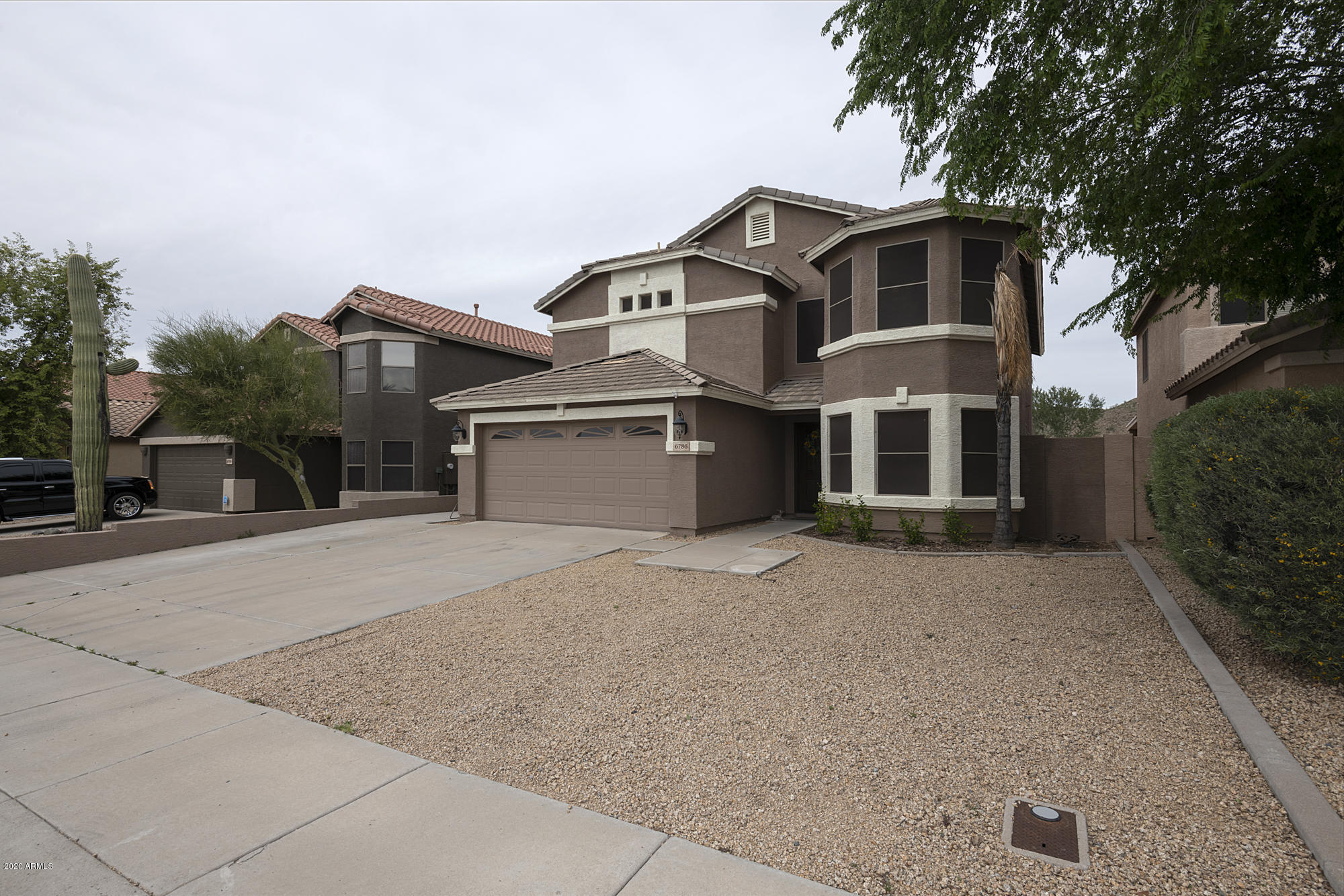 6786 West Rowel Road Peoria, AZ 85383 - Photo 20 of 39 Front Yard