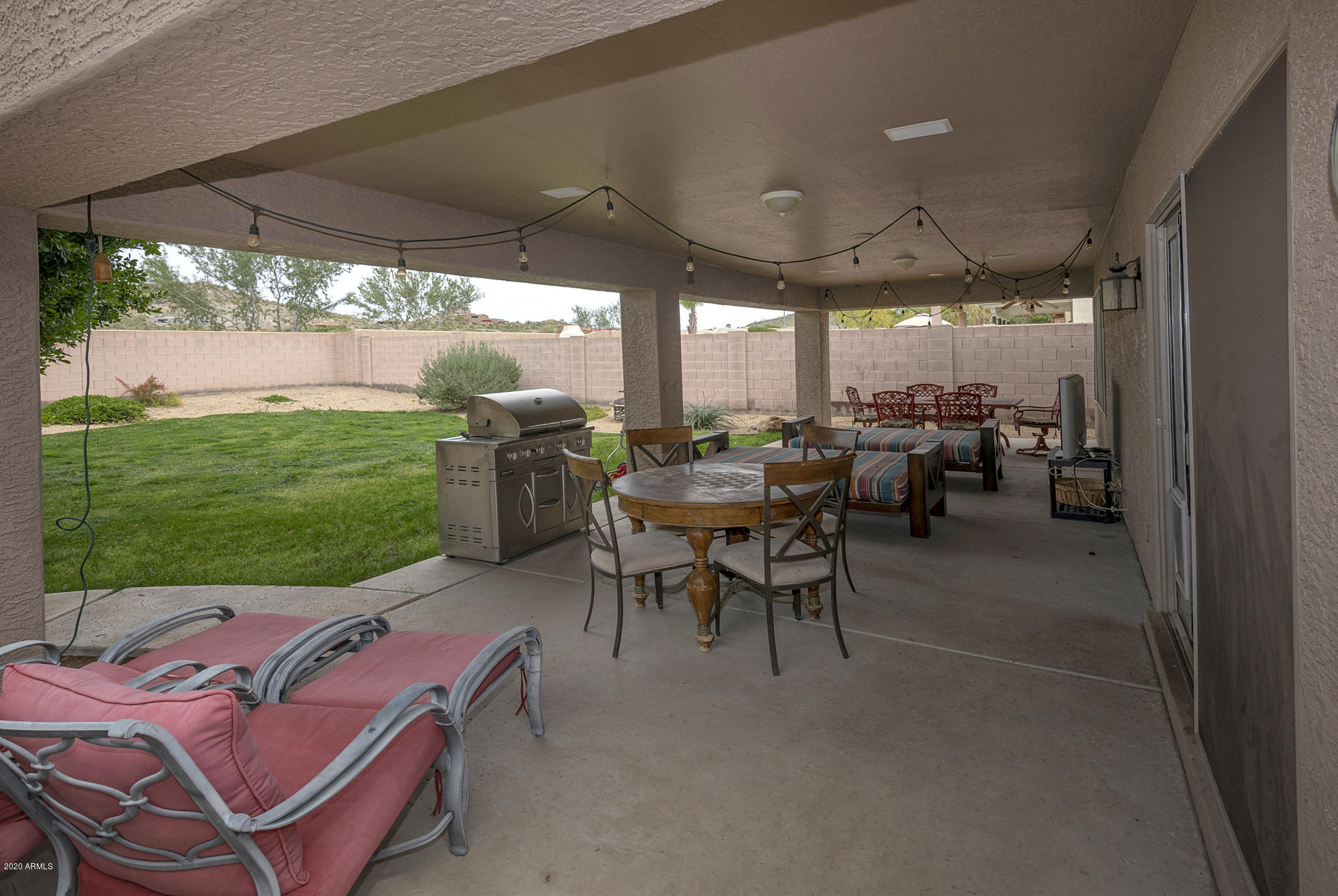 6786 West Rowel Road Peoria, AZ 85383 - Photo 37 of 39 Patio