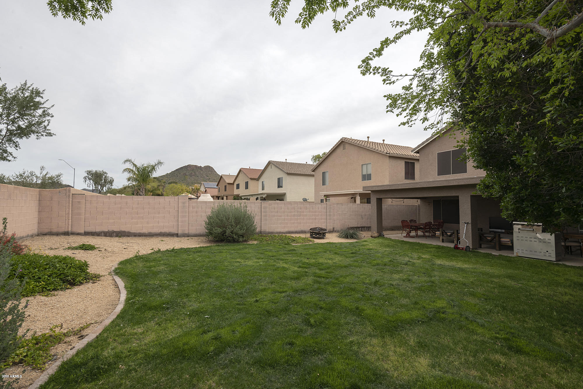 6786 West Rowel Road Peoria, AZ 85383 - Photo 4 of 39 Backyard 3