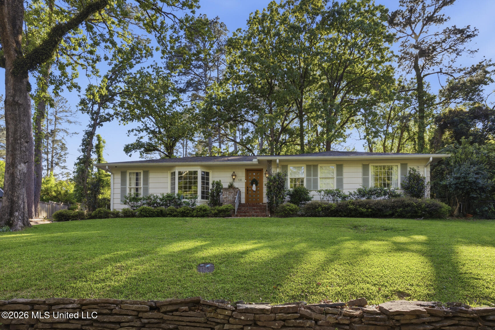 131 Highland Circle Jackson, MS 39211 - Photo 1 of 36 131 Highland Cir-3