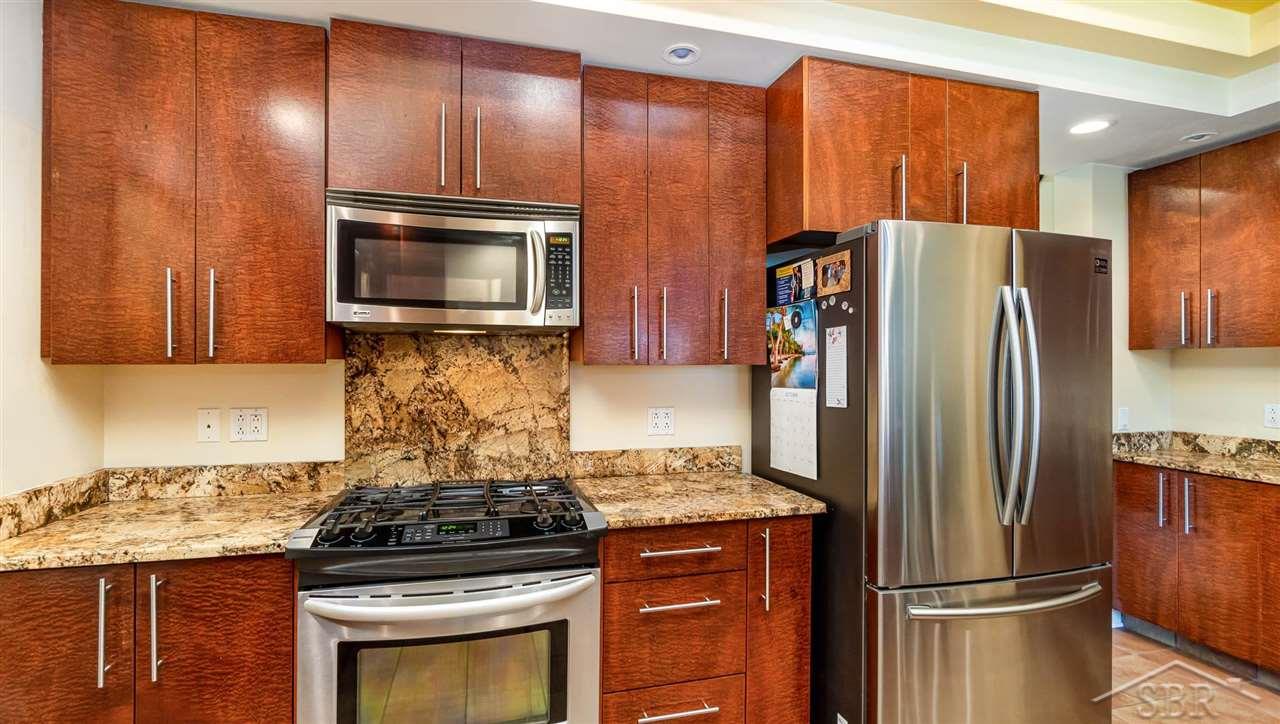 405 Richards Road Bay City, MI 48706 - Photo 11 of 38 Hand crafted kitchen