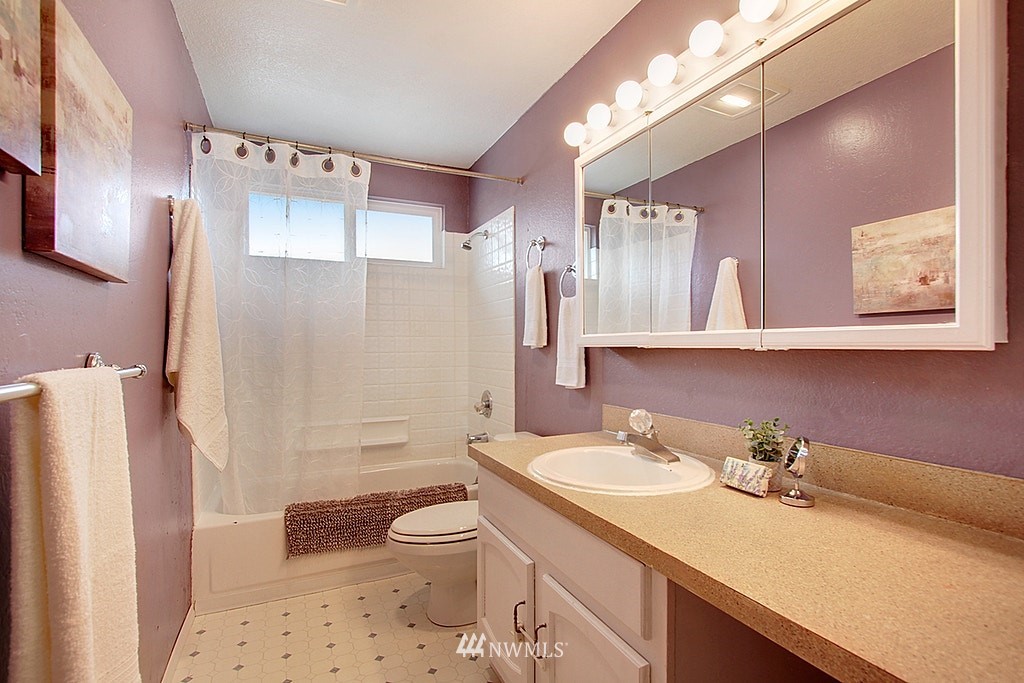 17007 30th Drive Southeast Bothell, WA 98012 - Photo 14 of 22 Gallery Image 14