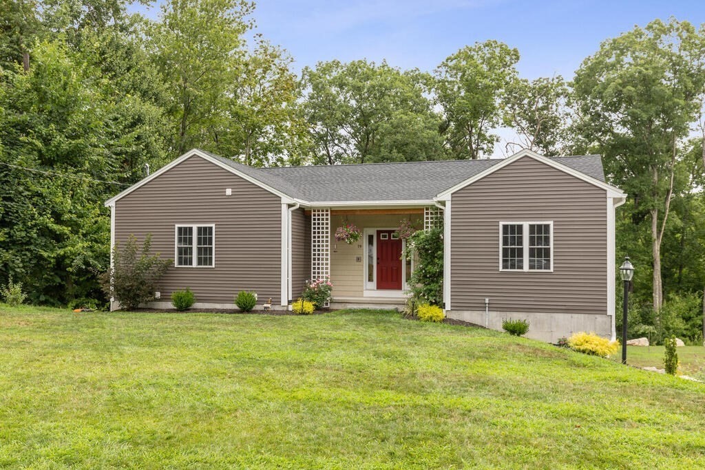 79 St Louis Street Worcester, MA 01607 - Photo 1 of 29 Gallery Image 1