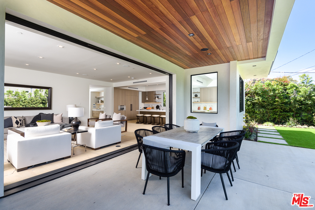 1309 Pine Street Santa Monica, CA 90405 - Photo 13 of 30