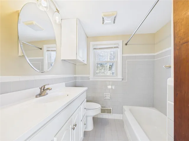 $550,000 | 20 MacArthur Drive, Smithfield, RI 02917