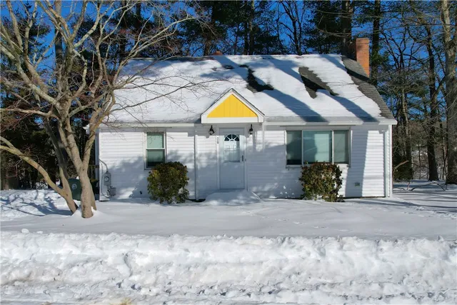 $550,000 | 20 MacArthur Drive, Smithfield, RI 02917