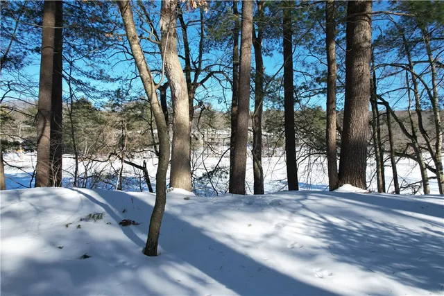 $550,000 | 20 MacArthur Drive, Smithfield, RI 02917