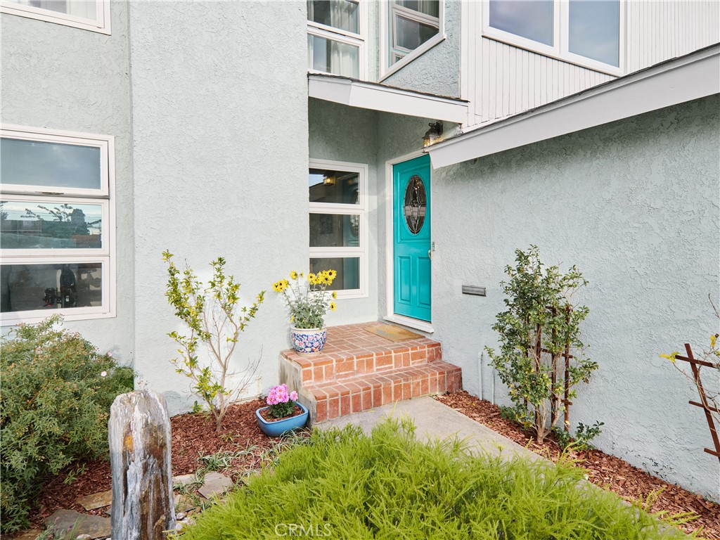 420 Oregon Street El Segundo, CA 90245 - Photo 2 of 26