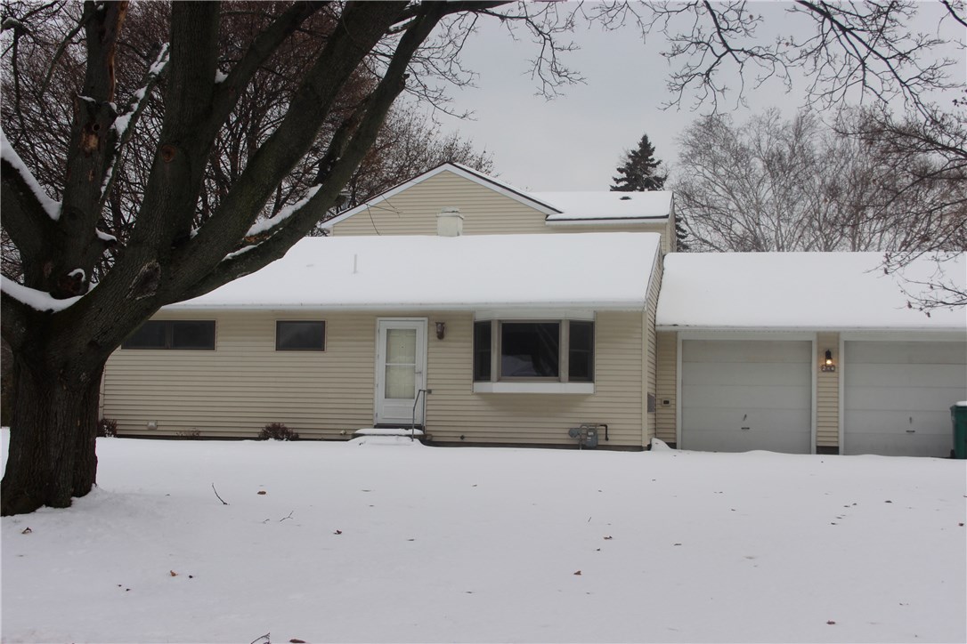 284 Wellington Road Webster, NY 14580 - Photo 1 of 1