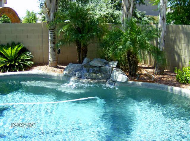 275 West Del Rio Street Gilbert, AZ 85233 - Photo 1 of 6 Primary Photo