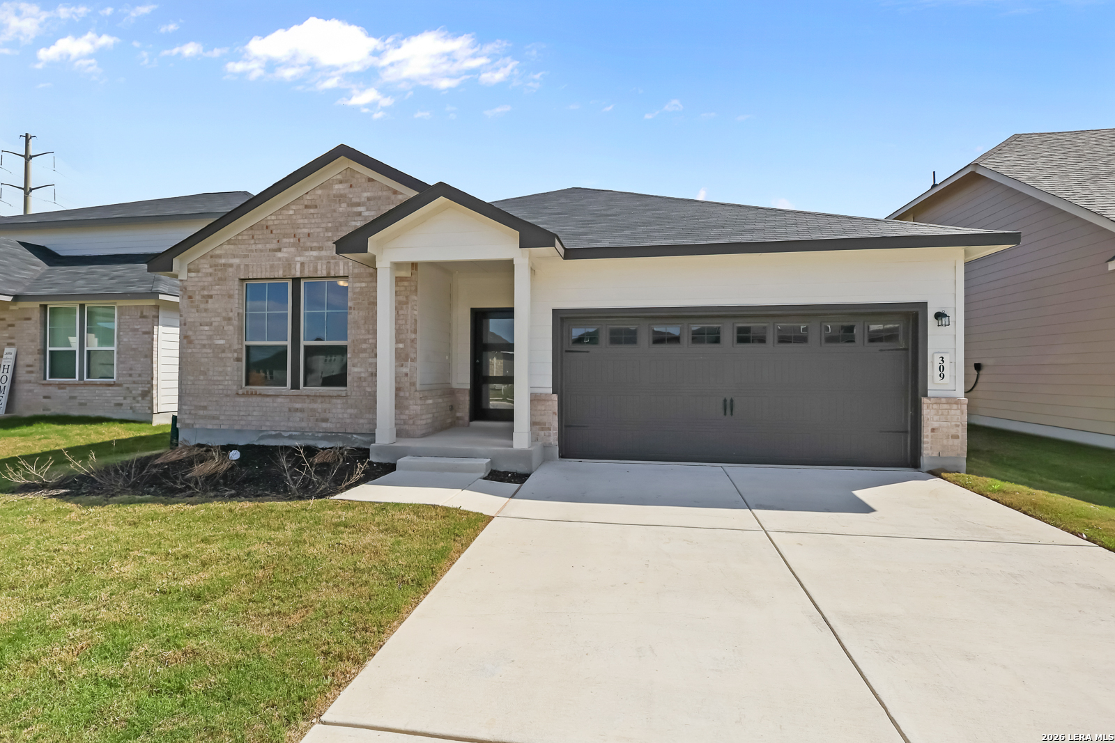 309 Jills Path Seguin, TX 78155 - Photo 2 of 32