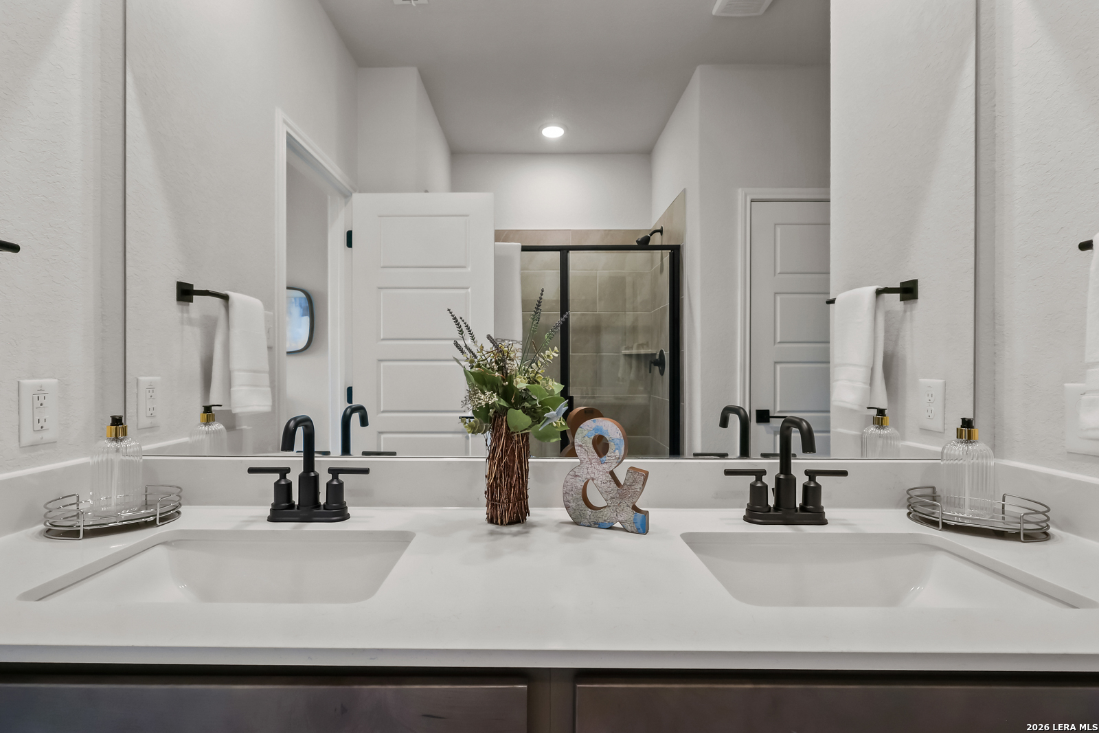 309 Jills Path Seguin, TX 78155 - Photo 23 of 32