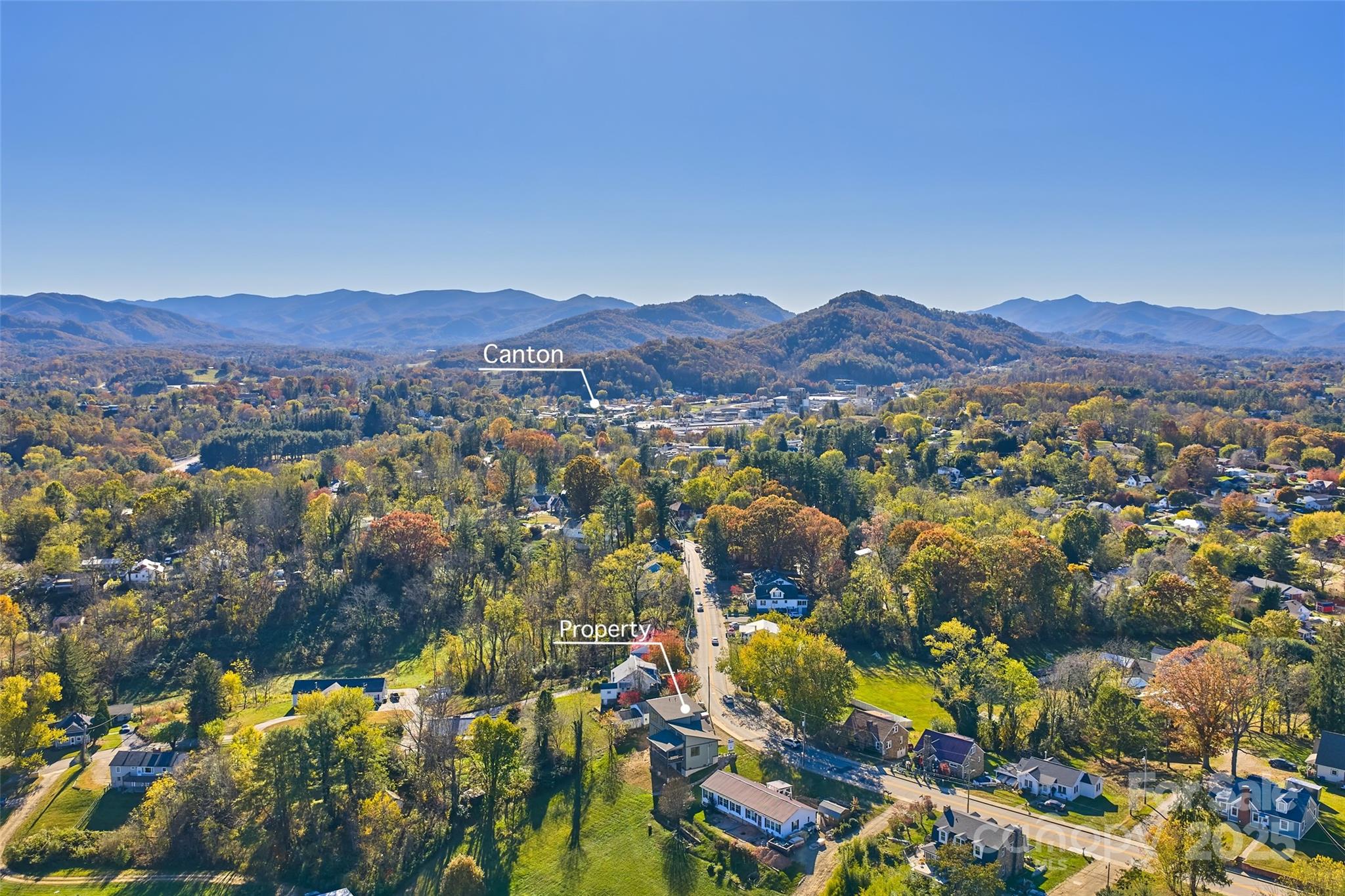 872 Newfound Road Canton, NC 28716 - Photo 40 of 44 a view of city and mountain