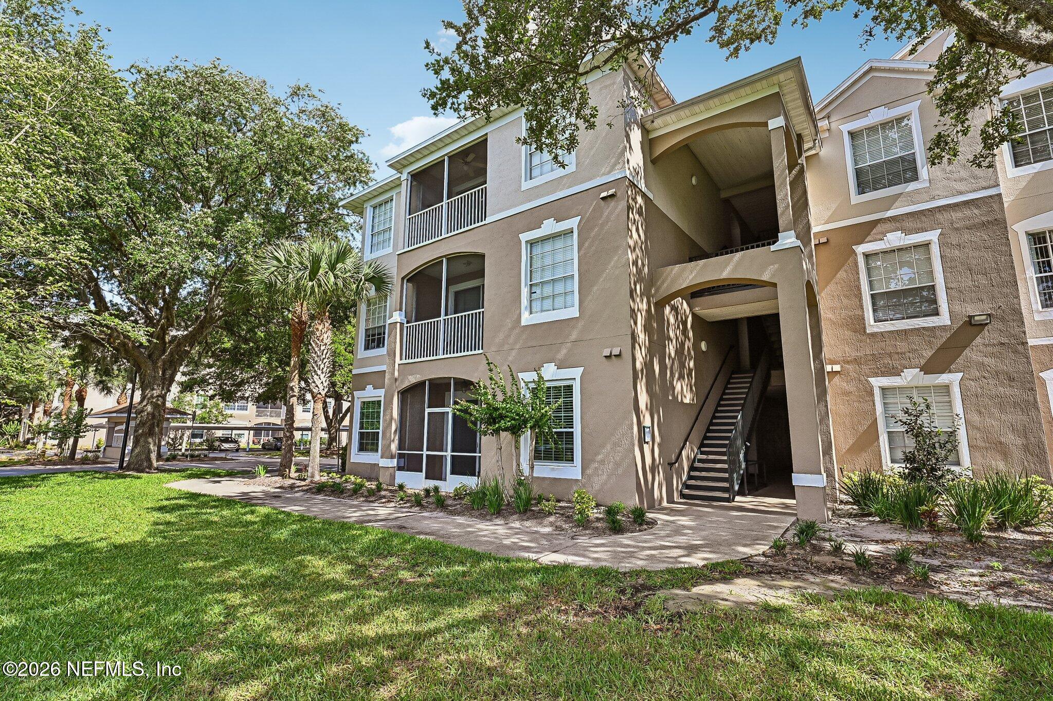 10550 Baymeadows Road, Unit 303 Jacksonville, FL 32256 - Photo 37 of 41 Back View
