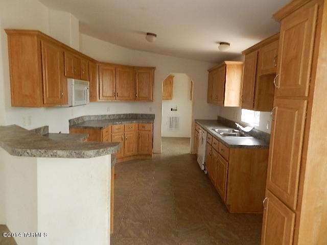 8520 South Cover View Road, Unit 2 Tucson, AZ 85736 - Photo 8 of 19