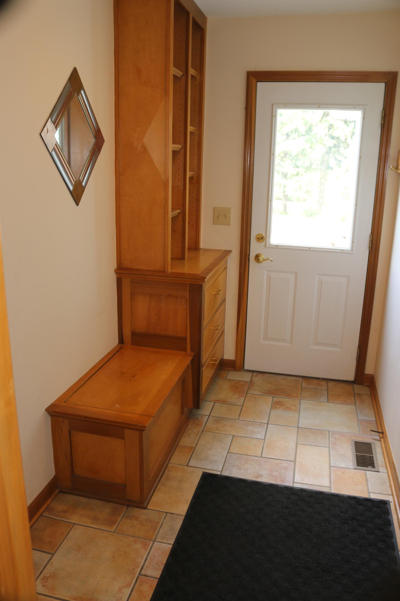 5492 Red Bank Road Galena, OH 43021 - Photo 15 of 29 Gallery Image 15