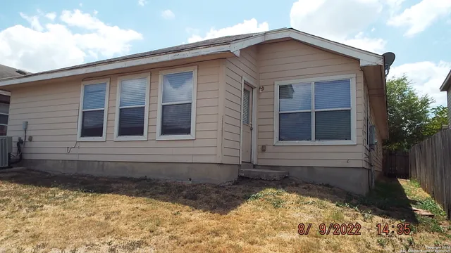 $1,595 | 7006 Hallie Spirit, San Antonio, TX 78227