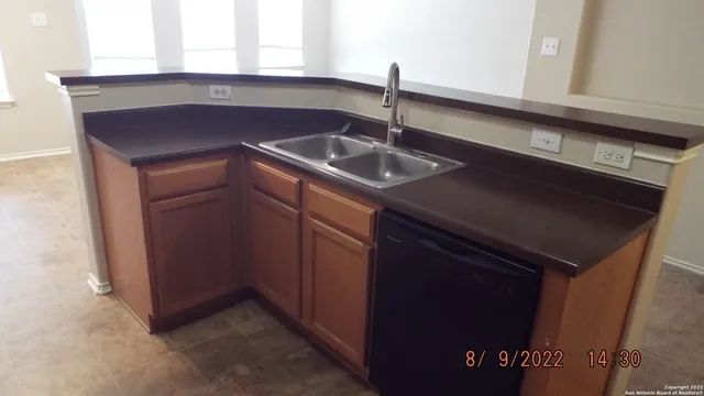 $1,595 | 7006 Hallie Spirit, San Antonio, TX 78227