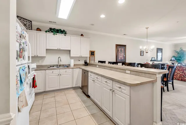 $264,900 | 4891 Luster Leaf Circle, Unit 302, Myrtle Beach, SC 29577