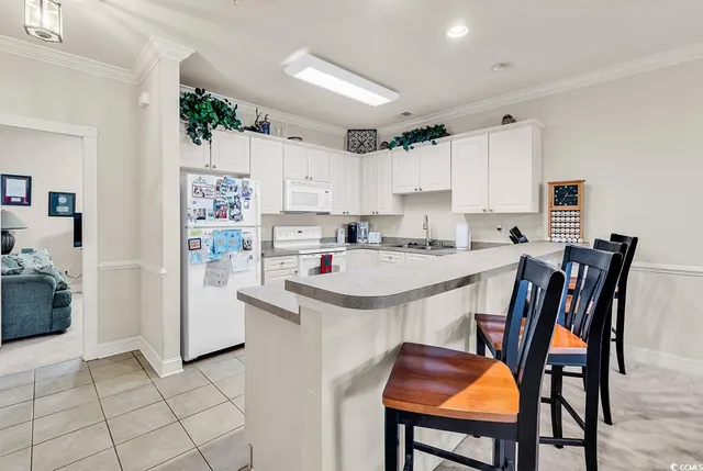 $264,900 | 4891 Luster Leaf Circle, Unit 302, Myrtle Beach, SC 29577