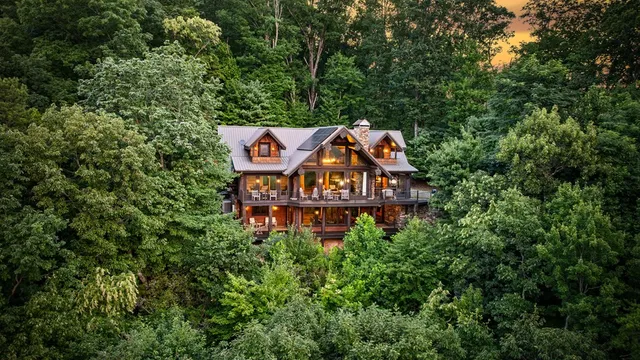 $1,999,900 | 463 Big Sky Trail, Epworth, GA 30541