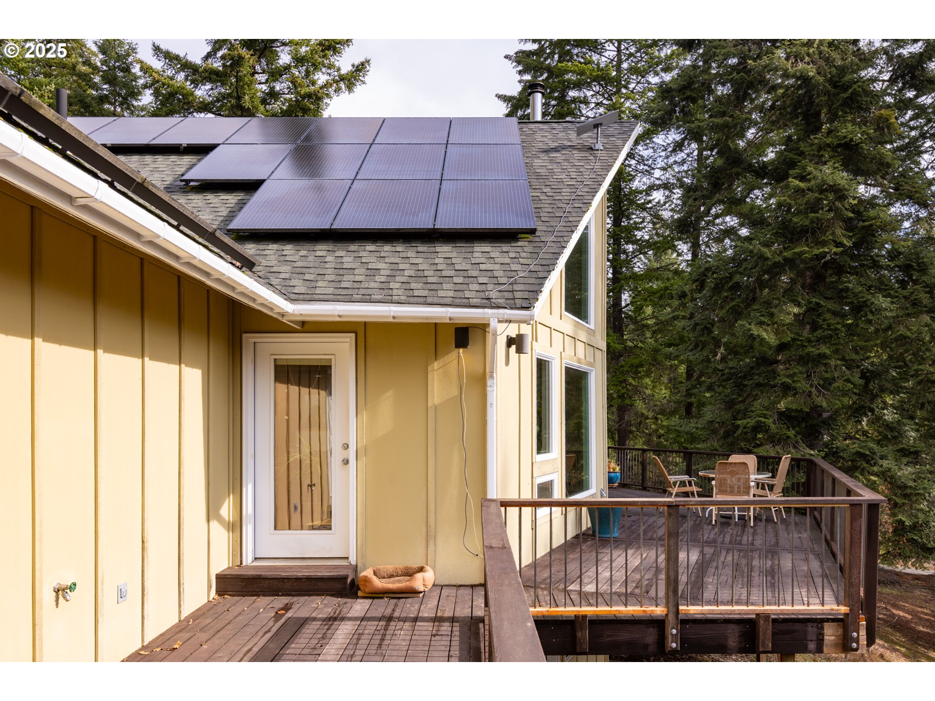 331 Upper Lakeview Rd Road White Salmon, WA 98672 - Photo 15 of 37 Gallery Image 15