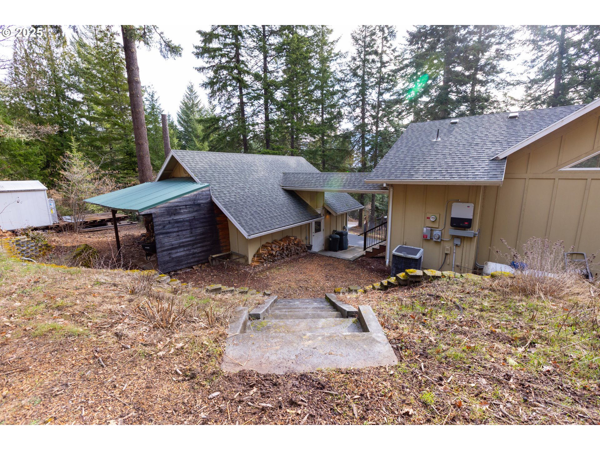 331 Upper Lakeview Rd Road White Salmon, WA 98672 - Photo 9 of 37 Gallery Image 9