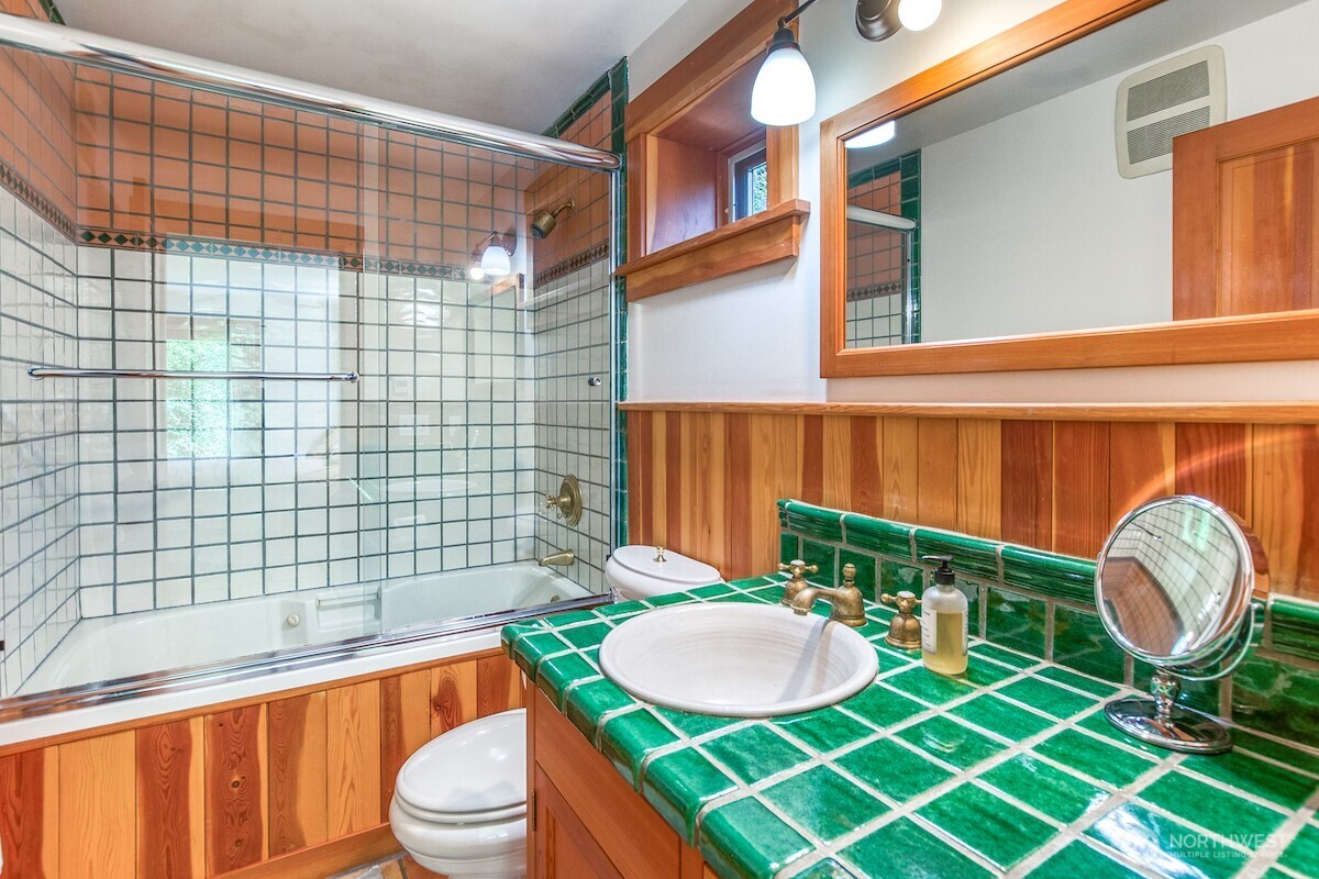 1028 Point Lawrence Road Orcas Island, WA 98279 - Photo 22 of 40