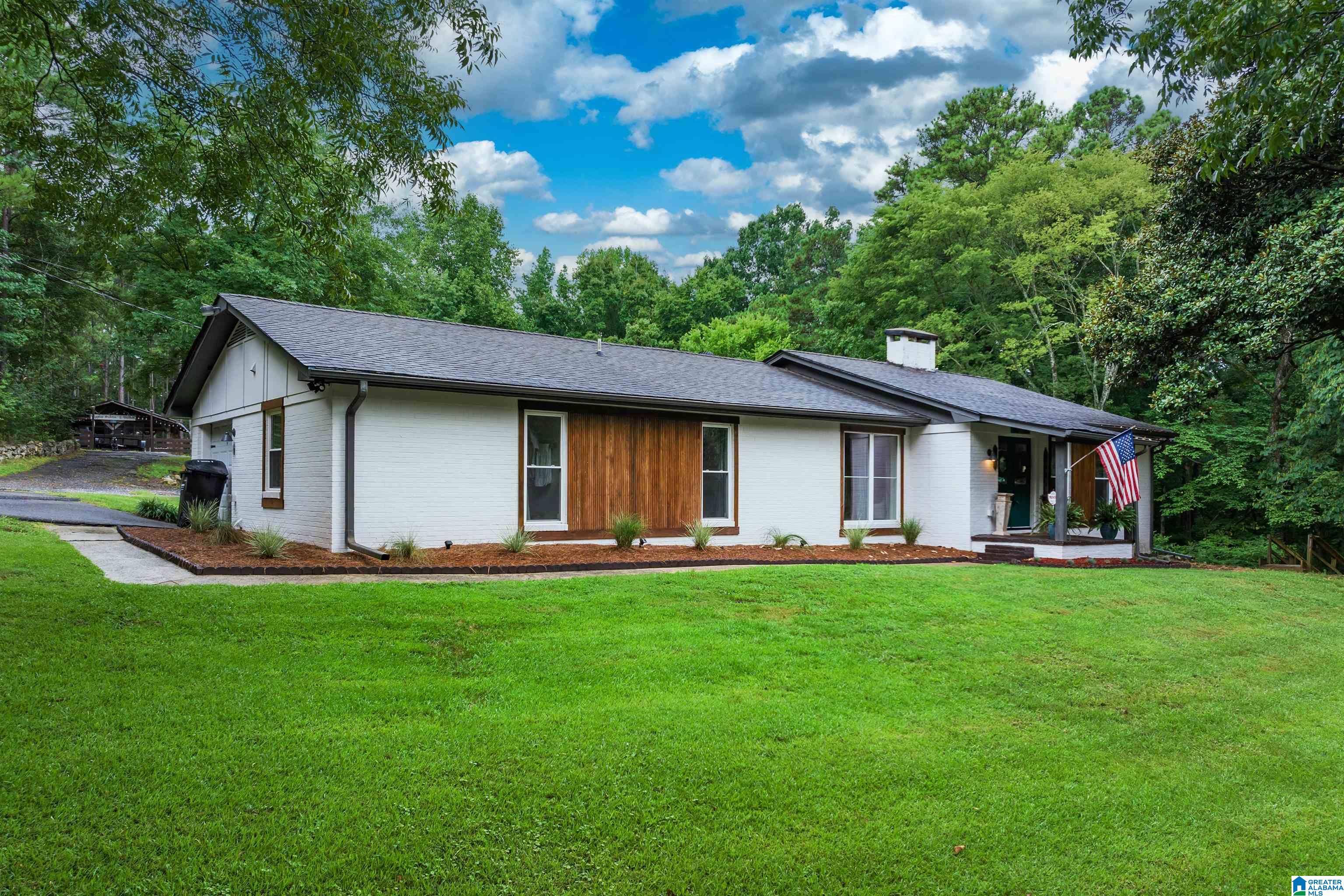 5991 Redman Lane Bessemer, AL 35022 - Photo 2 of 45