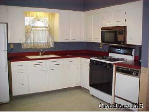 2513 Huntington Road Springfield, IL 62703 - Photo 2 of 7
