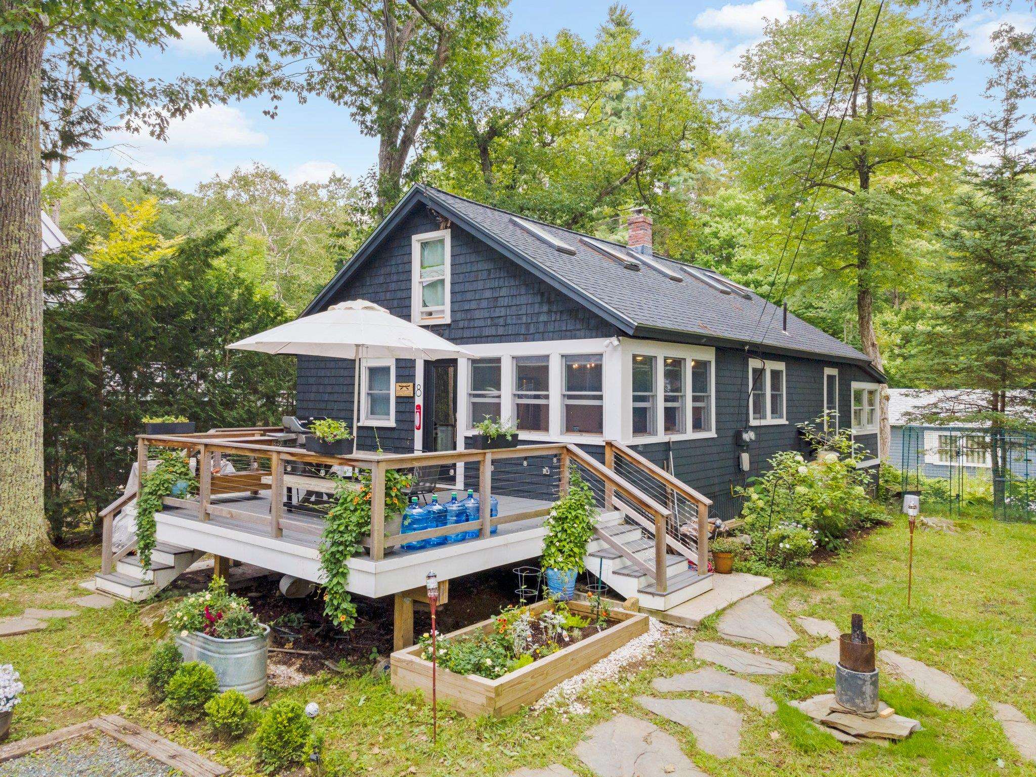 8 Snow Road Newbury, NH 03255 - Photo 1 of 26