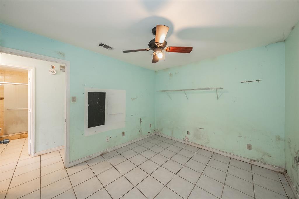 5709 Ranchogrande Drive Arlington, TX 76017 - Photo 17 of 28