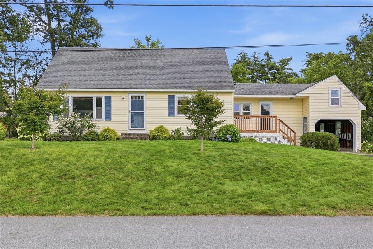 7 Hideaway Road Nashua, NH 03064 - Photo 5 of 46 Gallery Image 5