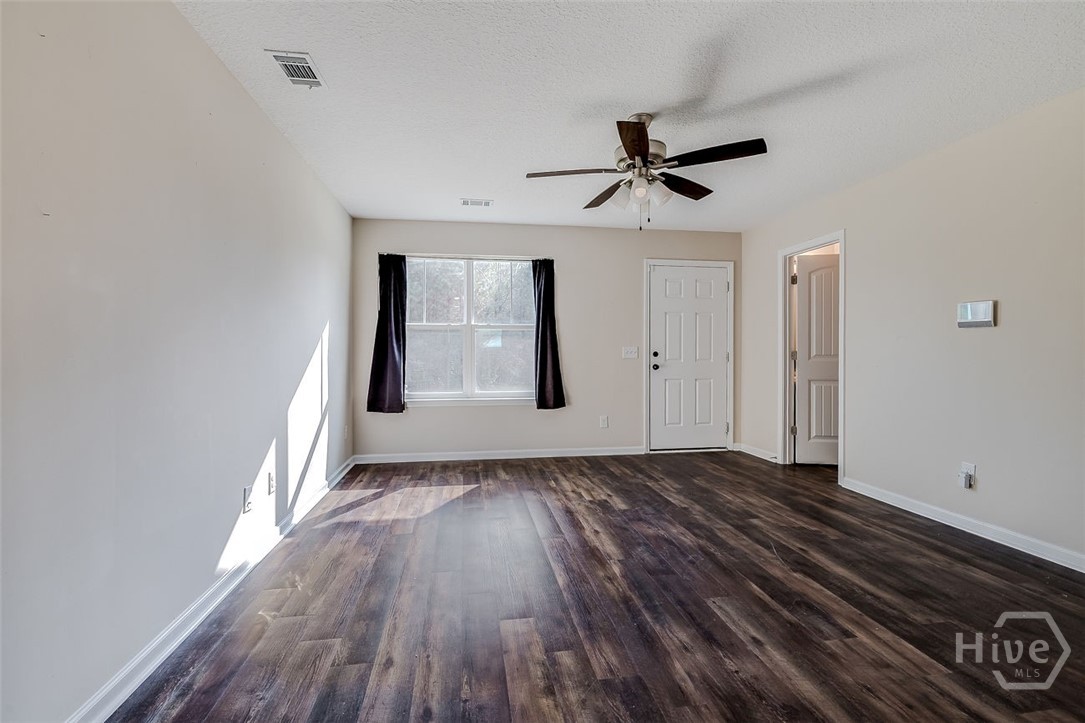 101 Rebel Estates Drive Springfield, GA 31329 - Photo 6 of 35