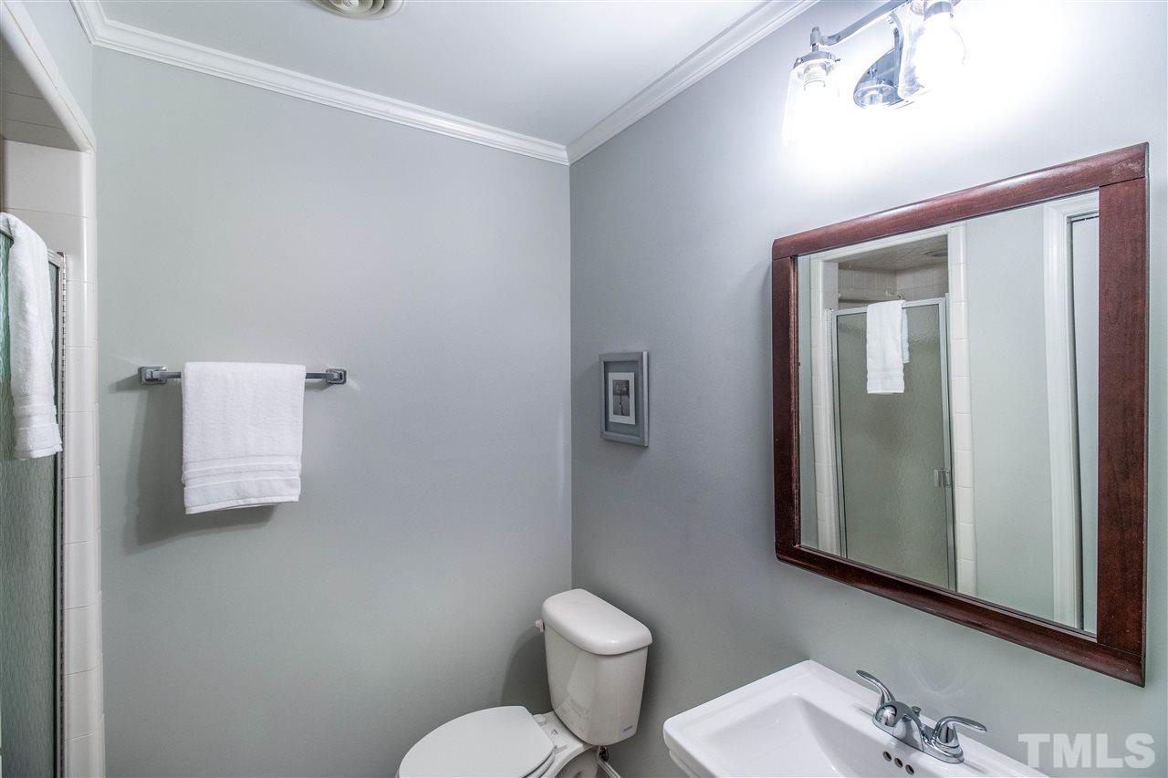 6724 Ridgecroft Lane Raleigh, NC 27615 - Photo 16 of 28 Gallery Image 16