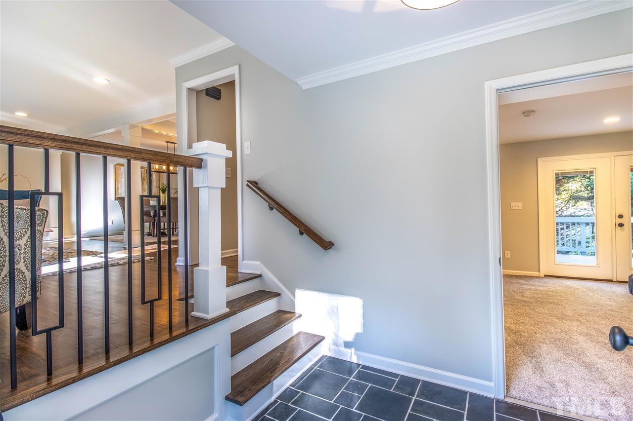 6724 Ridgecroft Lane Raleigh, NC 27615 - Photo 4 of 28 Gallery Image 4