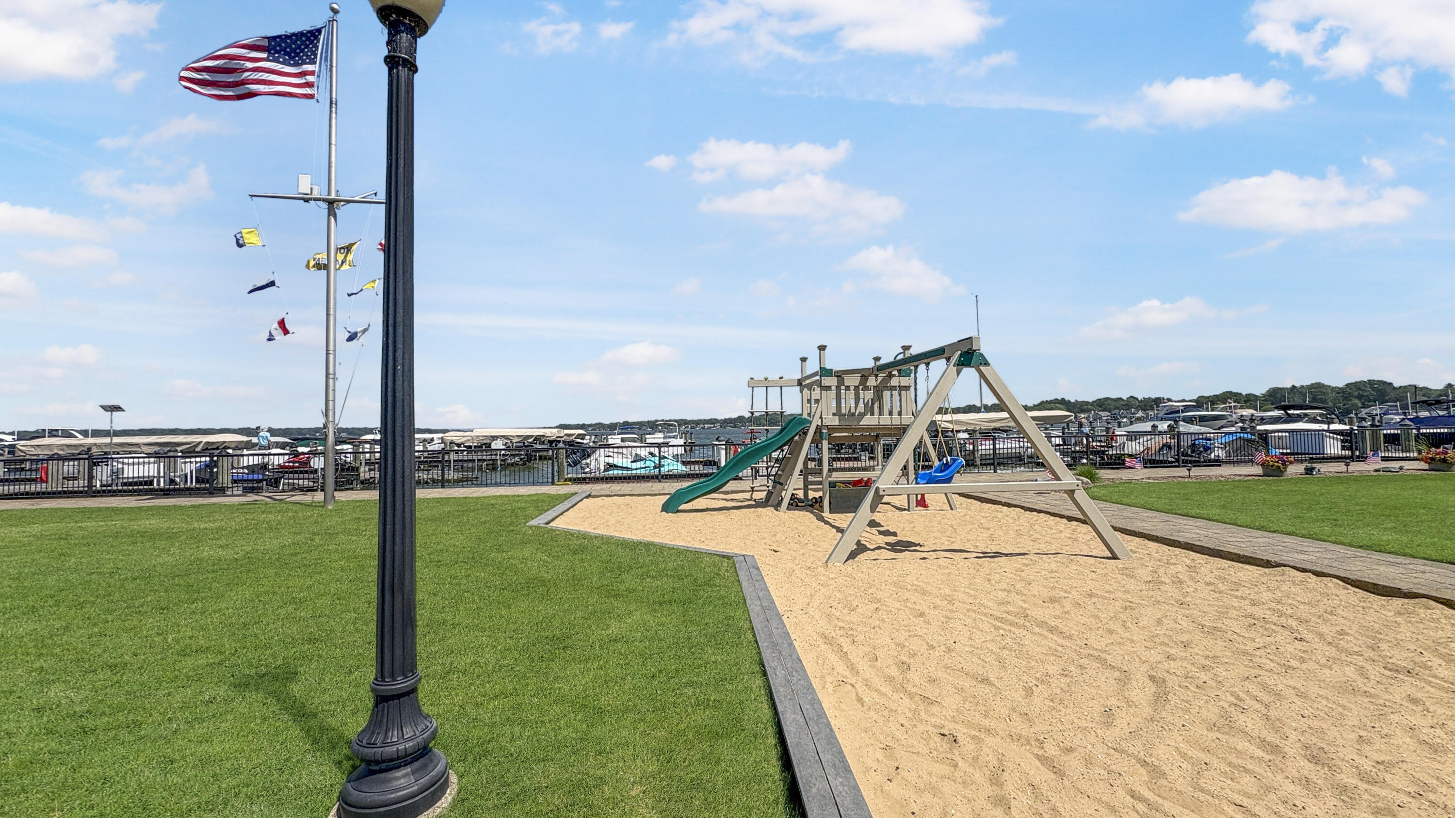 2250 Ottawa Beach Road, Unit 45 Holland, MI 49424 - Photo 14 of 15 7